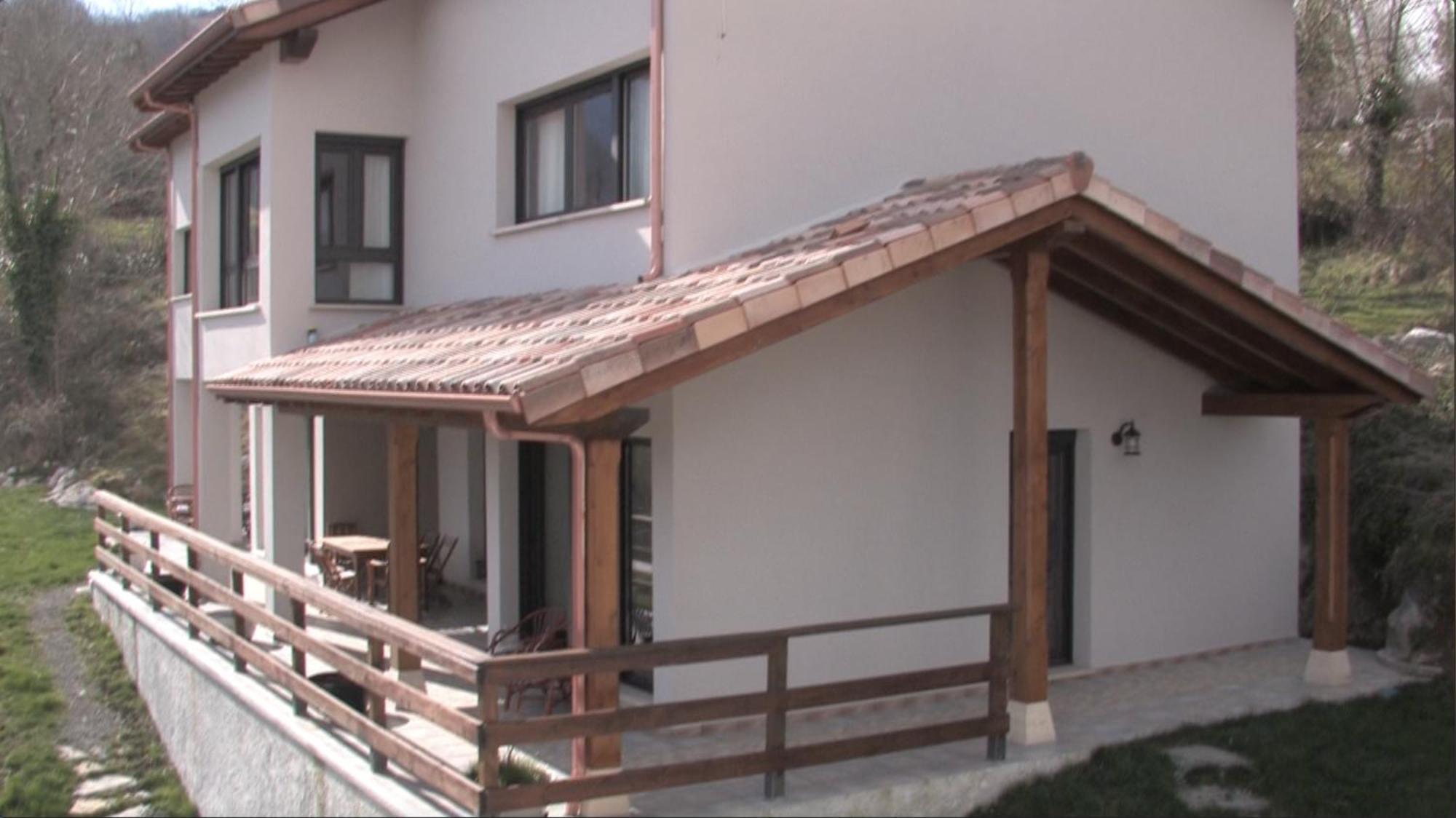 La Senda Del Casano Villa Canales  Buitenkant foto